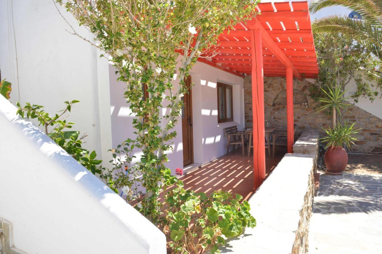 Paradisia Villas Naxos City ภายนอก รูปภาพ
