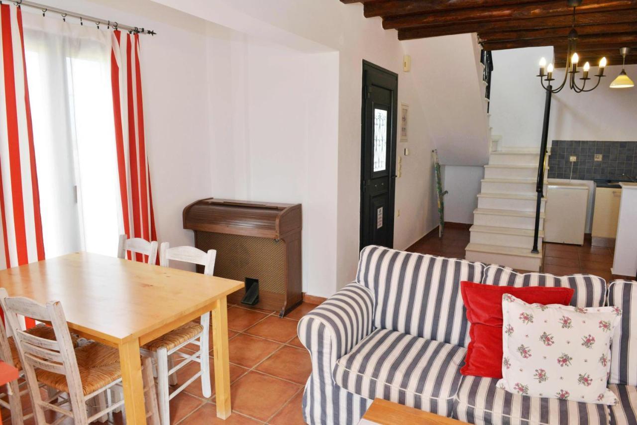 Paradisia Villas Naxos City ภายนอก รูปภาพ